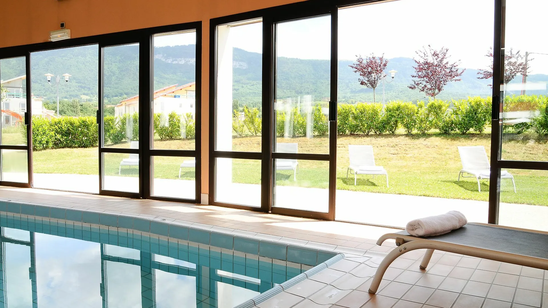 Hotel Archamps Porte Sud De Geneve 4*,  Frankrig
