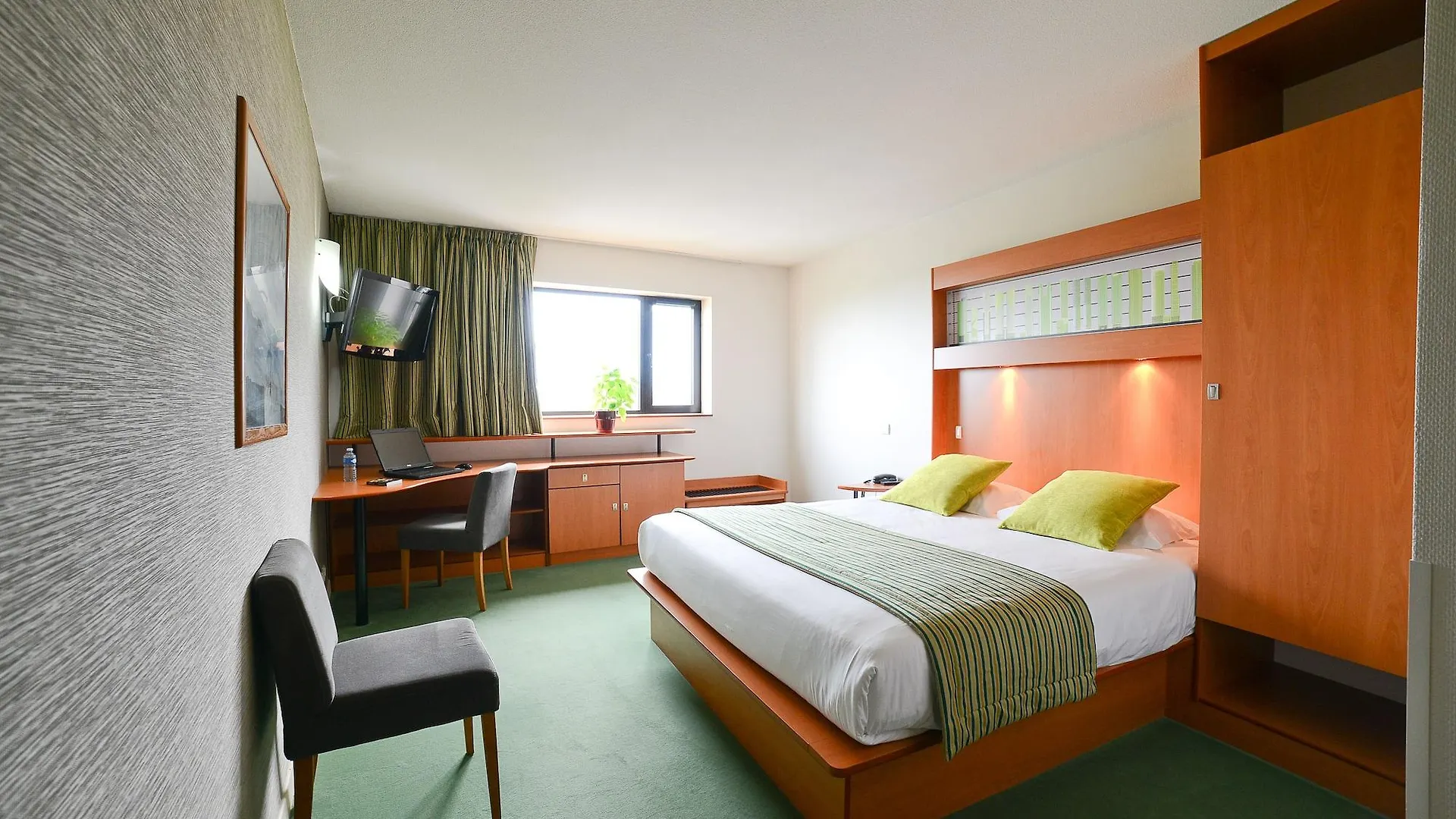 Hotel Archamps Porte Sud De Geneve
