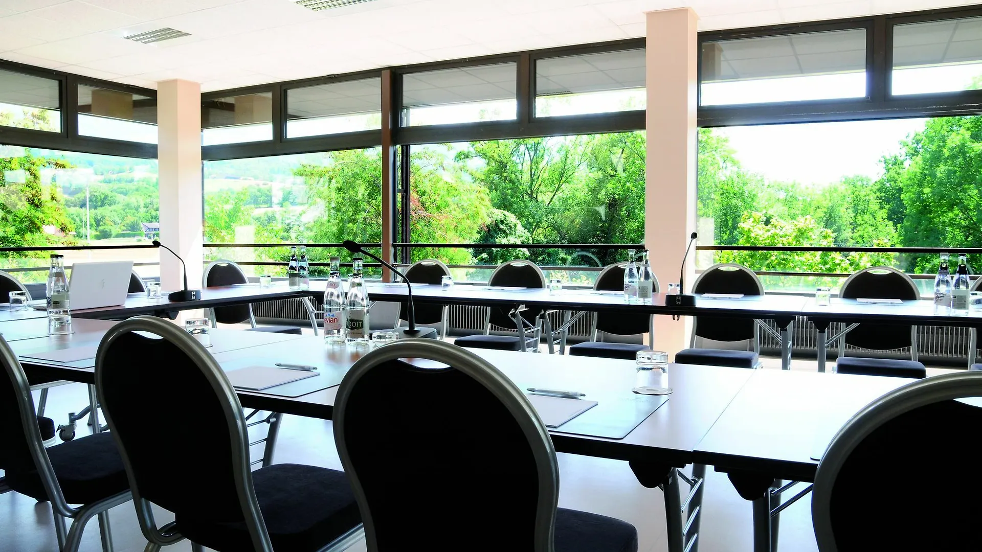 Hotel Archamps Porte Sud De Geneve
